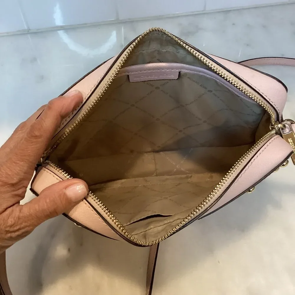 Michael Kors Bag Purse Handbag Leather Pocketbook Pink Stud Saffiano Crossbody